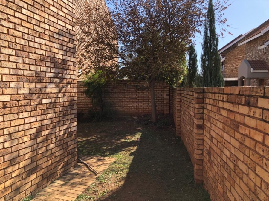 2 Bedroom Property for Sale in Baillie Park North West